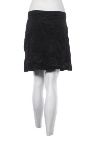 Sukně Etam, Velikost M, Barva Černá, Cena  49,00 Kč