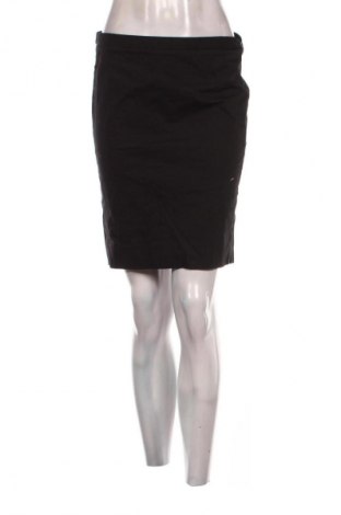 Sukně Gap, Velikost M, Barva Černá, Cena  129,00 Kč