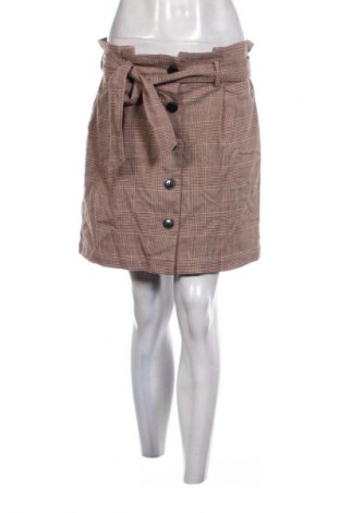 Пола Gemo, Размер L, Цвят Многоцветен, Цена 2,04 €