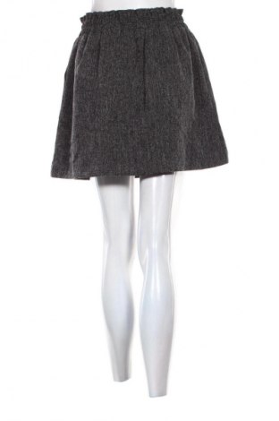 Sukňa Kaporal, Veľkosť M, Farba Viacfarebná, Cena  1,95 €