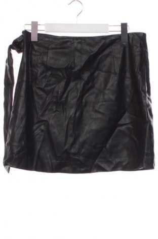 Пола Mango, Размер L, Цвят Черен, Цена 2,04 €