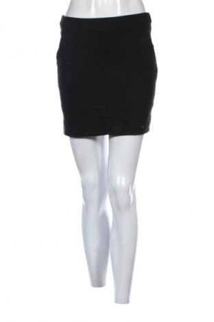 Spódnica ONLY, Rozmiar M, Kolor Czarny, Cena 7,99 zł