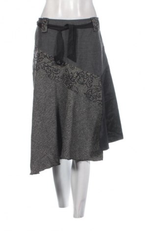 Пола Oltre, Размер XL, Цвят Многоцветен, Цена 6,64 €