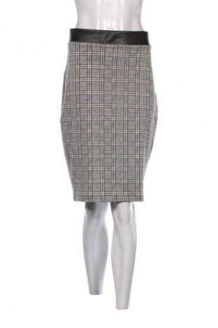 Пола Orsay, Размер M, Цвят Многоцветен, Цена 4,09 €