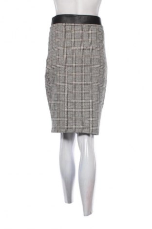 Пола Orsay, Размер M, Цвят Многоцветен, Цена 4,09 €