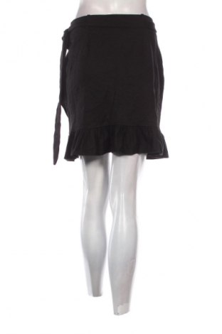 Sukně Pieces, Velikost M, Barva Černá, Cena  109,00 Kč