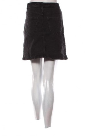 Пола Pieces, Размер S, Цвят Сив, Цена 5,11 €