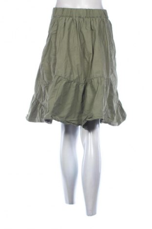 Пола Reserved, Размер M, Цвят Зелен, Цена 9,71 €