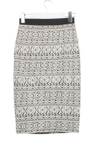 Sukně Reserved, Velikost XS, Barva Vícebarevné, Cena  49,00 Kč