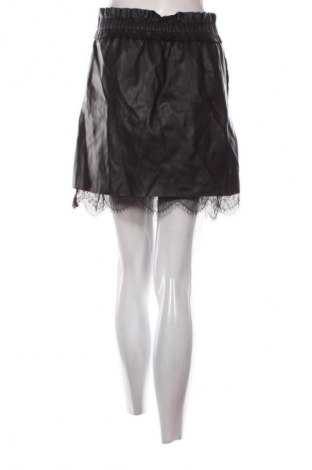 Spódnica Reserved, Rozmiar S, Kolor Czarny, Cena 12,99 zł