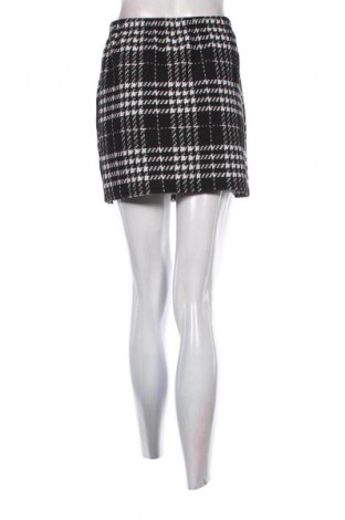 Пола SHEIN, Размер M, Цвят Многоцветен, Цена 3,57 €