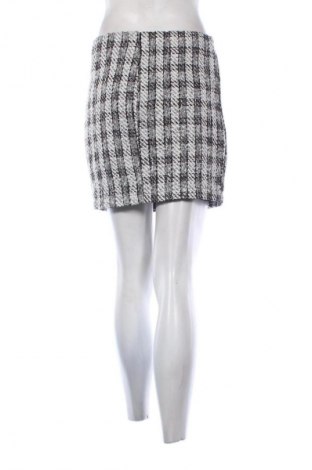 Пола Simplee, Размер S, Цвят Многоцветен, Цена 3,57 €