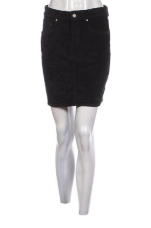Spódnica Sud Express, Rozmiar M, Kolor Czarny, Cena 32,99 zł