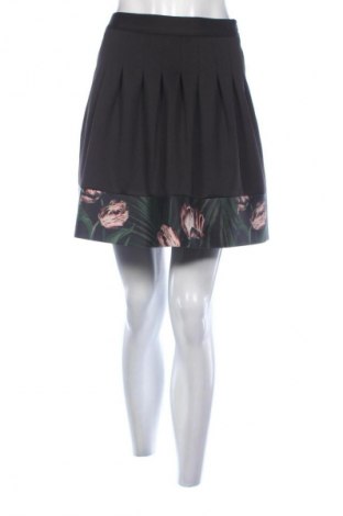 Пола Ted Baker, Размер S, Цвят Многоцветен, Цена 16,71 €