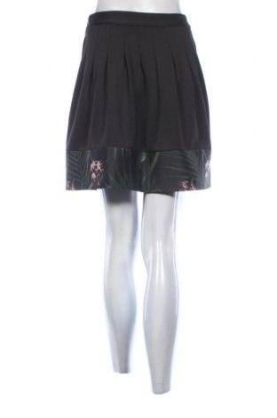 Пола Ted Baker, Размер S, Цвят Многоцветен, Цена 16,71 €