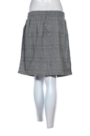 Пола Unbranded, Размер XL, Цвят Многоцветен, Цена 2,04 €