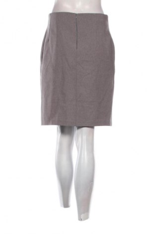 Пола Unbranded, Размер M, Цвят Сив, Цена 5,11 €