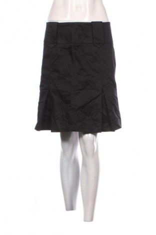 Пола United Colors Of Benetton, Размер M, Цвят Черен, Цена 3,06 €