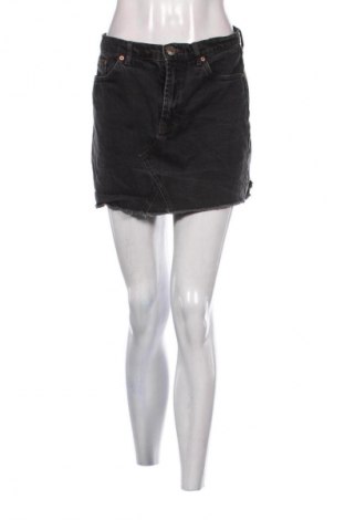 Пола Urban Outfitters, Размер M, Цвят Черен, Цена 5,11 €