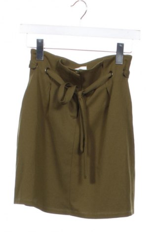 Пола VILA, Размер XS, Цвят Зелен, Цена 5,11 €