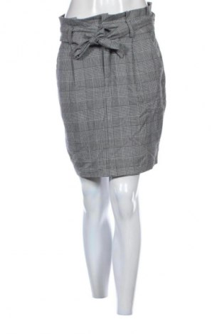 Пола Vero Moda, Размер S, Цвят Многоцветен, Цена 2,04 €