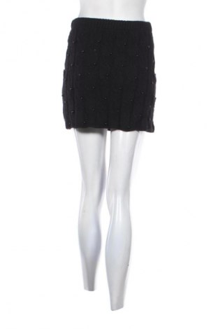 Пола Zara, Размер S, Цвят Черен, Цена 9,71 €