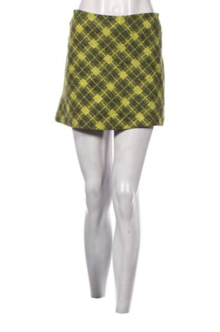 Пола Zara, Размер S, Цвят Многоцветен, Цена 3,06 €