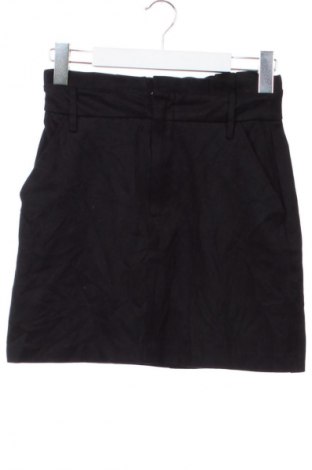 Φούστα Zara, Μέγεθος XS, Χρώμα Μαύρο, Τιμή 4,99 €