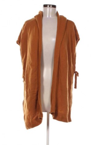 Poncsó United Colors Of Benetton, Méret M, Szín Barna, Ár 4 349 Ft