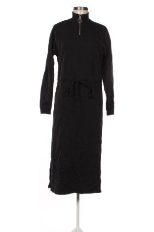 Рокля ASOS, Размер S, Цвят Черен, Цена 7,15 €