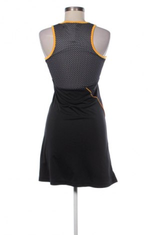 Рокля Adidas, Размер M, Цвят Черен, Цена 15,33 €