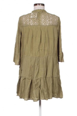 Šaty  Amisu, Veľkosť XS, Farba Zelená, Cena  8,28 €