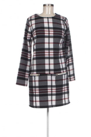 Šaty  Atmosphere, Velikost M, Barva Vícebarevné, Cena  69,00 Kč