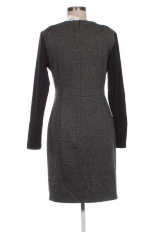 Rochie Aust, Mărime M, Culoare Multicolor, Preț 9,99 Lei