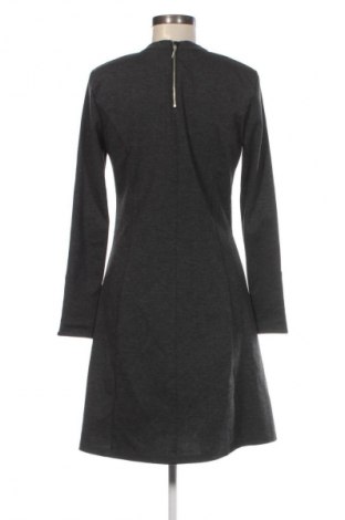 Šaty  B.Young, Velikost M, Barva Černá, Cena  129,00 Kč