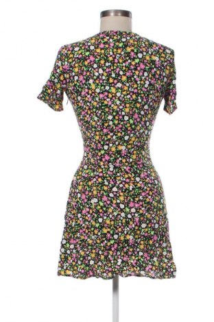 Šaty  Bershka, Velikost S, Barva Vícebarevné, Cena  349,00 Kč