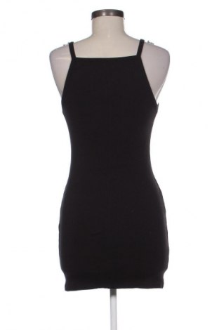 Sukienka Bershka, Rozmiar M, Kolor Czarny, Cena 32,99 zł