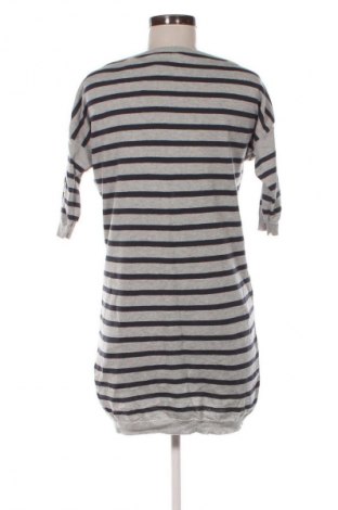 Sukienka Bershka, Rozmiar M, Kolor Kolorowy, Cena 82,25 zł