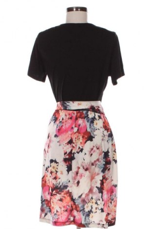 Рокля Body Flirt, Размер L, Цвят Многоцветен, Цена 9,20 €