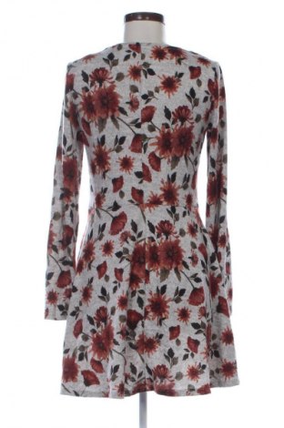 Kleid C&A, Größe XL, Farbe Mehrfarbig, Preis 7,99 €