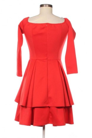 Ruha CBR, Méret M, Szín Piros, Ár 4 509 Ft