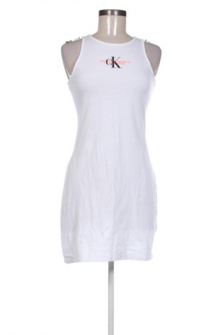 Рокля Calvin Klein Jeans, Размер M, Цвят Бял, Цена 27,60 €