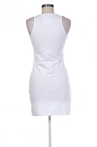 Рокля Calvin Klein Jeans, Размер M, Цвят Бял, Цена 27,60 €