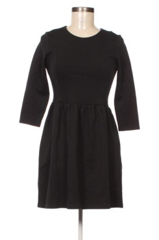 Ruha Clockhouse, Méret M, Szín Fekete, Ár 1 409 Ft