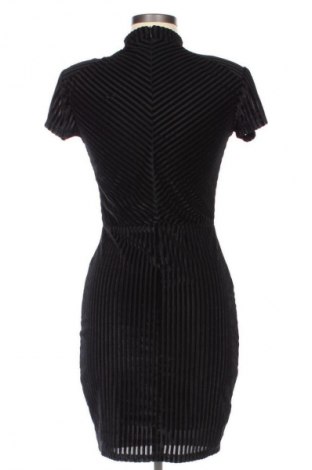 Sukienka CoolCat, Rozmiar M, Kolor Czarny, Cena 9,99 zł