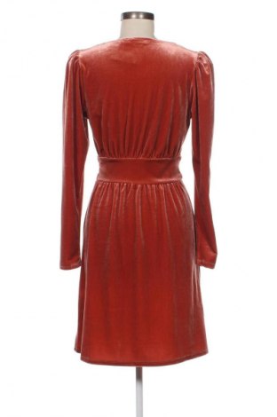 Рокля Costes, Размер S, Цвят Пепел от рози, Цена 4,60 €