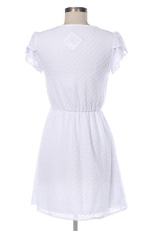 Рокля Cropp, Размер XS, Цвят Бял, Цена 9,20 €