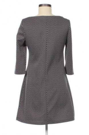 Рокля Dani, Размер S, Цвят Многоцветен, Цена 3,06 €