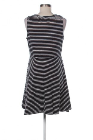 Sukienka Esmara, Rozmiar XL, Kolor Kolorowy, Cena 19,99 zł