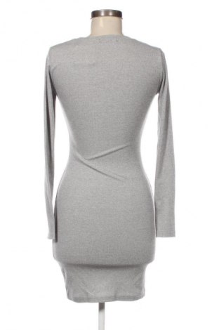Šaty  Fb Sister, Veľkosť XS, Farba Sivá, Cena  1,95 €
